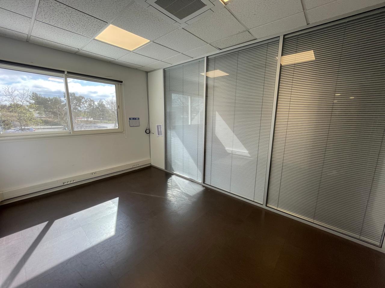 Local d'activité Blagnac 940m² Vente local d'activité Blagnac Haute-Garonne OVACT2428405 24